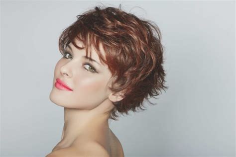 Haircut Cascade For Short Hair Options For A Fashionable Female