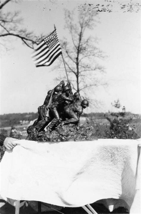 Iwo Jima Memorial From Ironing Board To Icon Our America