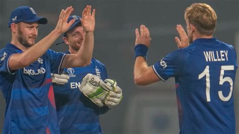 Cricket World Cup England Beat Pakistan By 93 Runs To Secure Champions