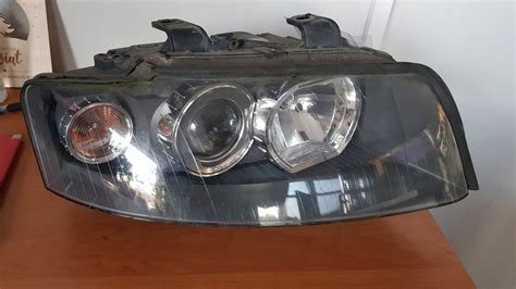 Audi A B Lampa Przednia Prawa Xenon E P