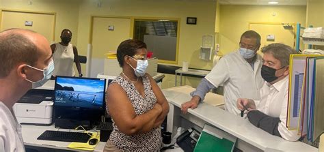 Jean Luc Mélenchon on Twitter À lhôpital de Cayenne Labsurdité des