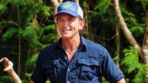 Jeff Probst Wants To Continue Hosting Survivor Through Season 50 And