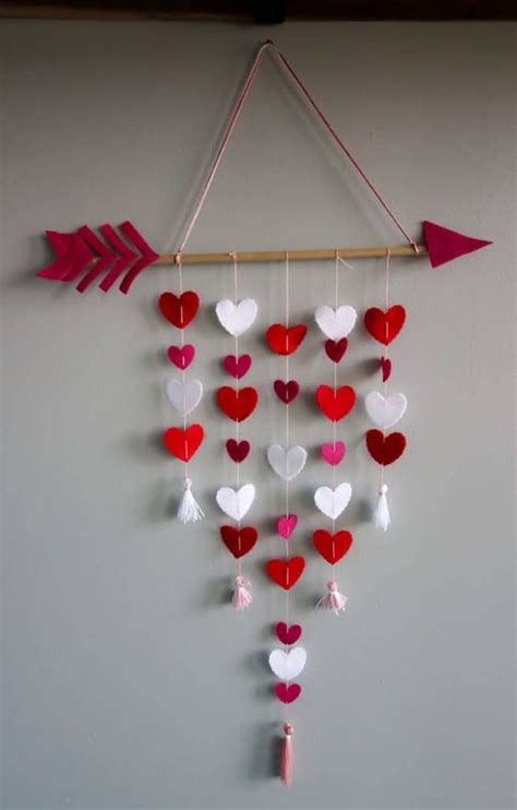 20 Lovely And Crafty Valentines Decor Ideas To Make Today