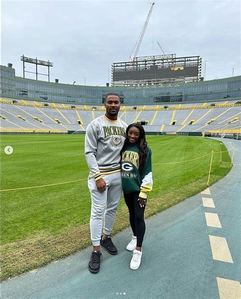 Proud Wife Simone Biles Congratulates Nfl Husband Jonathan Owens On