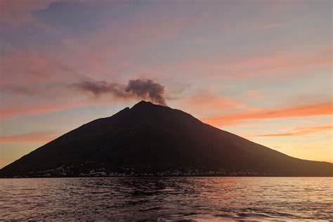 Excursion D Une Journ E Stromboli Et Panarea Au D Part De Taormina