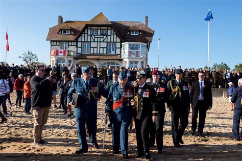 Thousands Of Canadians Gather At Juno Beach On Th Anniversary Of D Day