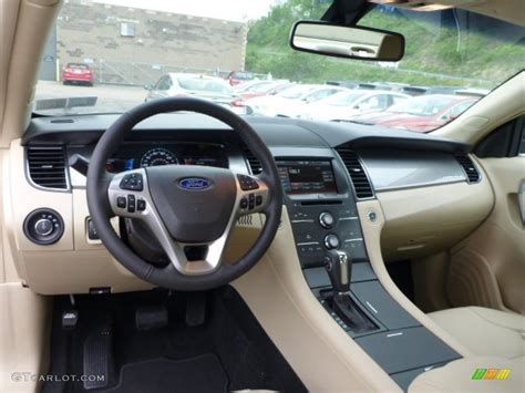 2015 Bronze Fire Metallic Ford Taurus SEL AWD 104161271 Photo 10