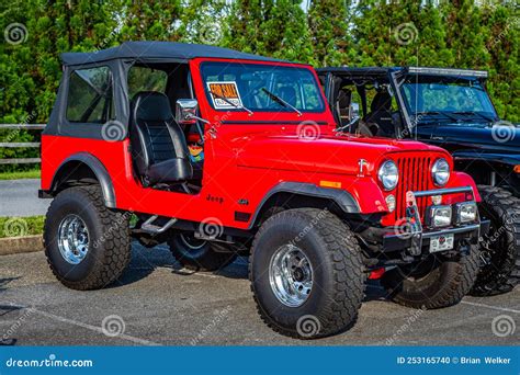 4x4 Jeep Cj7