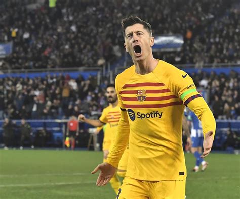 Robert Lewandowski wyrzuci Napoli z Ligi Mistrzów Polski gwiazdor