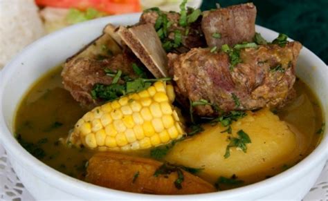 Comida Colombiana Sancocho