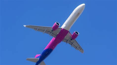 Wizz Air Hungary może zapłacić wysoką karę Zarzuty prezesa UOKiK wobec