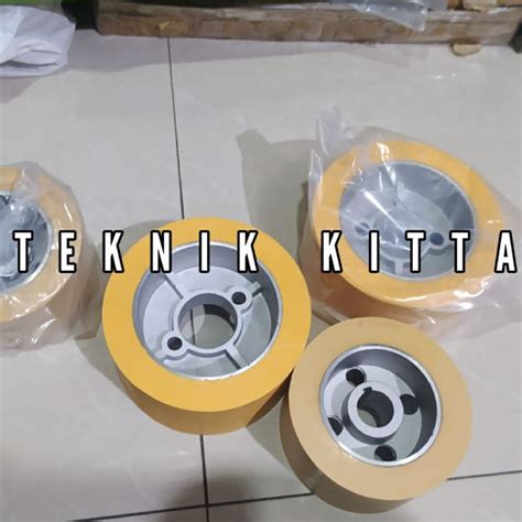 Jual Roda Feeder Kayu 4 Inch 5 Inch Karet Mesin Spindel Shopee Indonesia