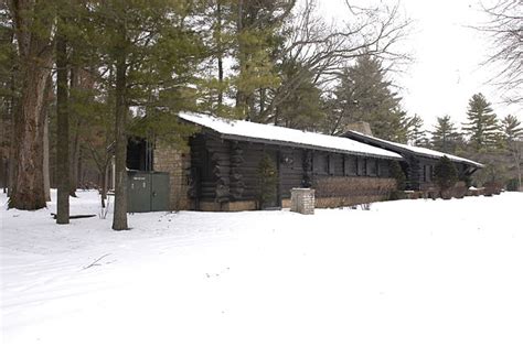 White Pines State Park Lodge and Cabins