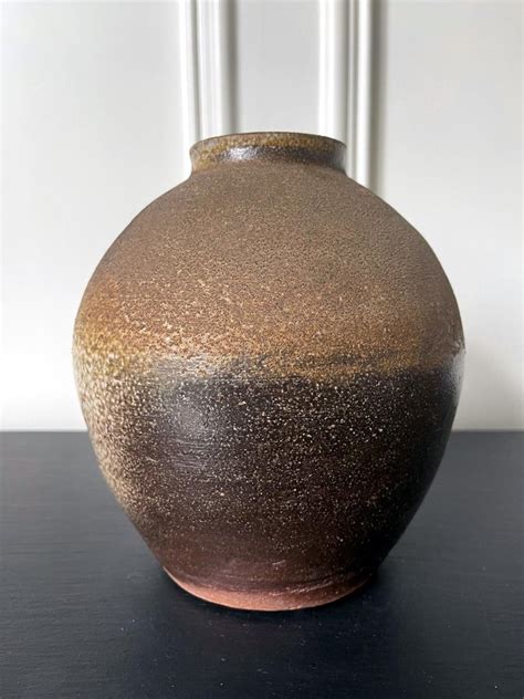 Japanese Shigaraki Jar For Ikebana By Shiho Kanzaki For Sale At 1stdibs