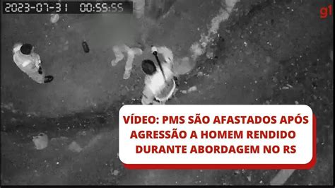 Vídeo PMs são afastados após agressão a homem rendido e sentado no