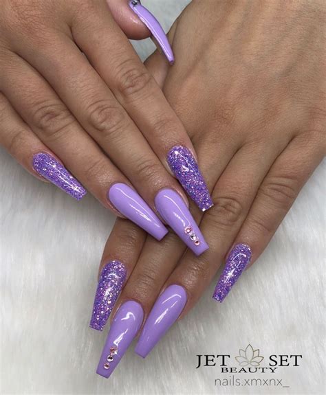 Pin By Claudia Duarte On Nails Violet Nails Purple Acrylic Nails