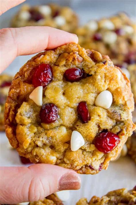 Delicious Cranberry And White Chocolate Cookies Easy Recipes To Make At Home