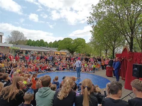 CBS De Ark Bestaat 35 Jaar Wijkenvereniging Zwolle Zuid