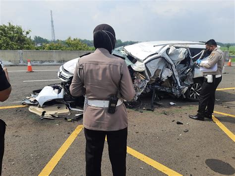 Ngeri Kondisi Mobil Vanessa Angel Setelah Alami Kecelakaan Maut