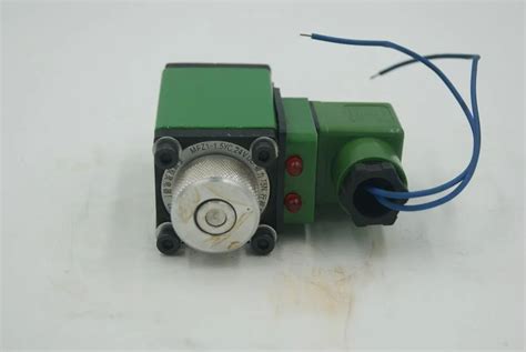 Mfz Mfz Yc Dc N Mm Mfz Yc V N Wet Valve Electromagnet