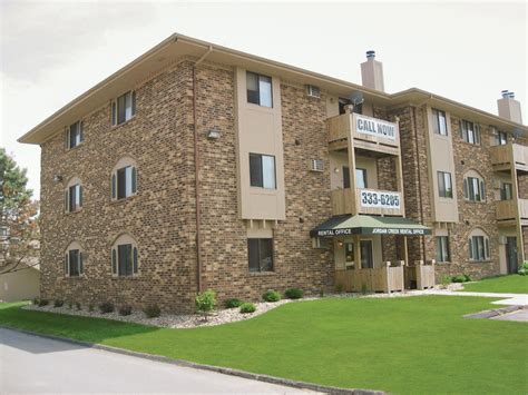 Jordan Creek Apartments - West Des Moines, IA | Apartment Finder