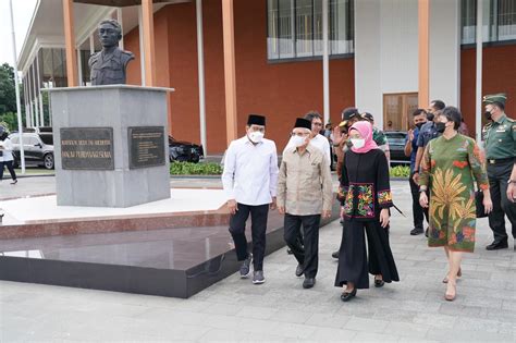 Bertolak Ke Riau Wapres Hadiri Hari Desa Asri Nusantara LIPUTAN JATIM