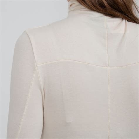 Bone Modal Turtleneck Longsleeve Wolfensson