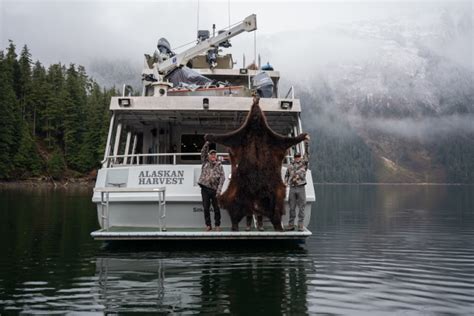 Brown Bear Hunting | Alaska Boat Hunts