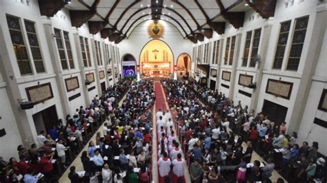 Mengenal Misa Malam Natal Yang Wajib Anda Ketahui Menit Co Id