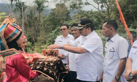 Bupati Pasaman Benny Utama Resmikan Lumbung Pangan Masyarakat Di Alahan