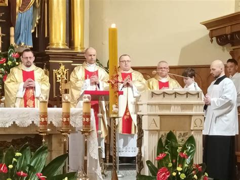 Rezurekcja w naszej świątyni 9 04 2023 r Sanktuarium Matki Bożej