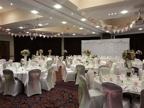 The Village Hotel Dudley Wedding Fayre Tied With A Bow Event