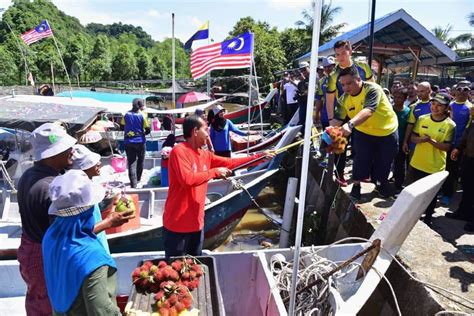 Pasar Terapung Pengkalan Tok Kuning Tarikan Baharu Pelancongan Perlis