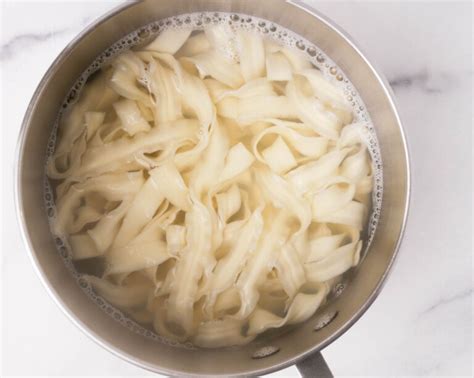 5 Minute Peanut Noodles Two Plaid Aprons