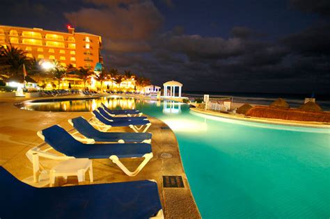 Golden Parnassus Cancun - Cancun All Inclusive - Golden Parnassus ...