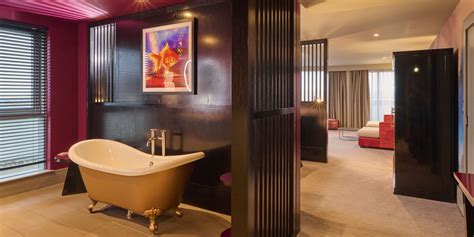 Indulge in our Signature Suite | Malmaison Aberdeen