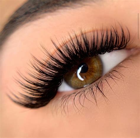 Hottest Lash Trends For 2021 Blink Lash Store