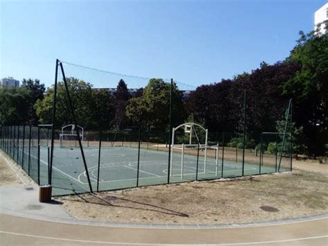 Ville D Avray Basketball Court Stade Municipal Courts Of The World