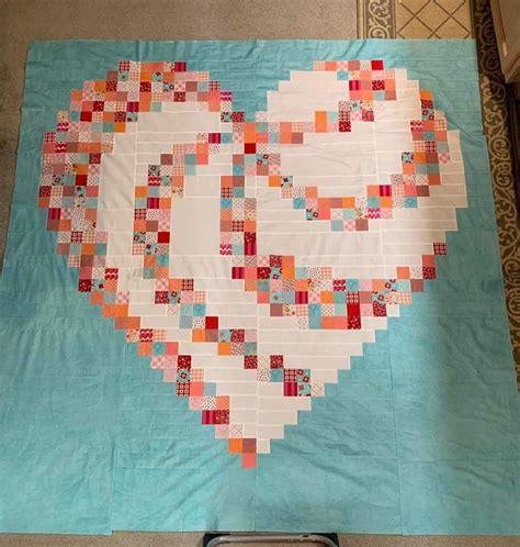 Heart Quilt Pattern Scrappy Quilt Patterns Scrappy Quilts Mini Quilts Quilt Sewing Strip