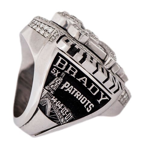 New Jersey Man Facing Federal Fraud Charges Over Brady Super Bowl Rings