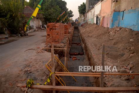 Penemuan Kerangka Manusia Revitalisasi Benteng Keraton Yogyakarta