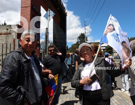 Fotograf As Crimen Ley Y Justicia Velacion Memorial Villavicencio