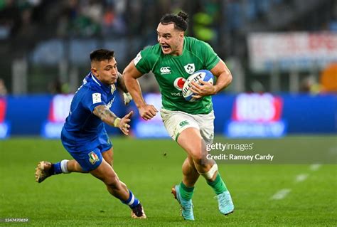 Rome Italy 25 February 2023 James Lowe Of Ireland Makes A Break