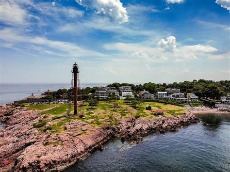 Marblehead Lighthouse - GoXplr