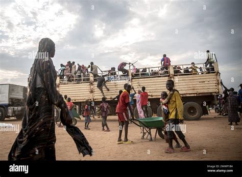 Renk South Sudan 19th Mar 2024 People Fleeing The Sudanese War