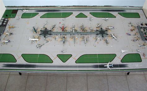 Model Airport – Slider 5 | Airport Diorama Designs