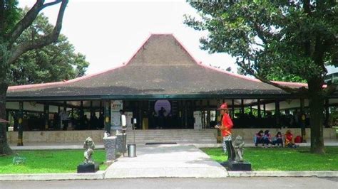 Mengenal Hotel Royal Ambarrukmo Yogyakarta Tempat Akad Nikah Kaesang