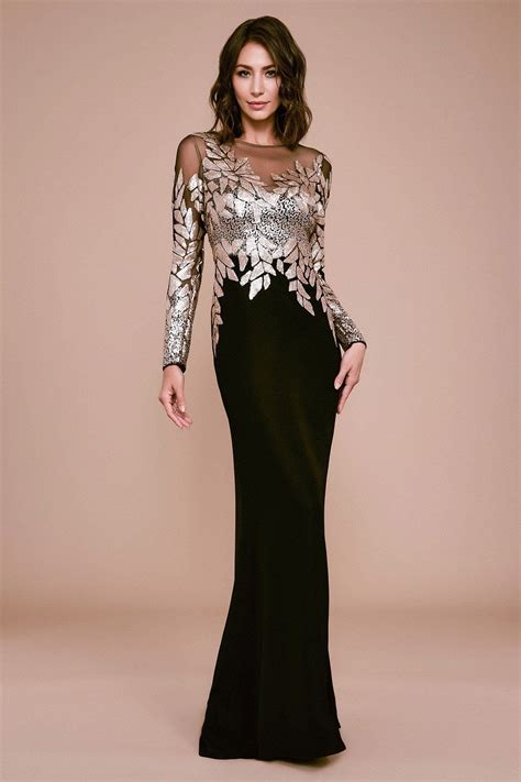 Tadashi Shoji Finley Long Sleeve Crepe Sequin Gown Petite Long