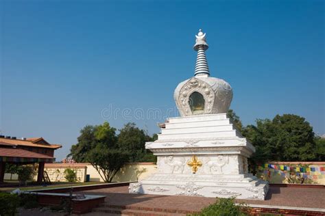 Stupa En El Monasterio Internacional De Geden Templo Austria En