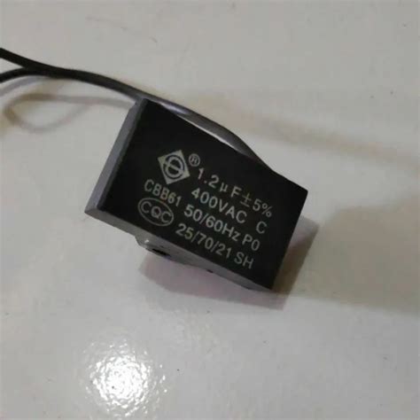 Kapasitor Kipas Angin Kotak Cbb61 450v Ac 12uf Fan Start Capacitor New